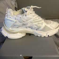 White Runners