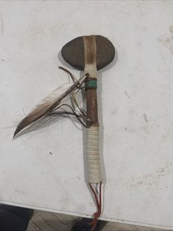 VINTAGE/ANTIQUE STONE TOMAHAWK