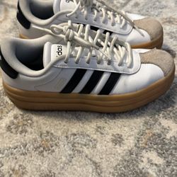 Adidas Women Size 5