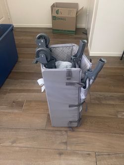 Baby jump n play