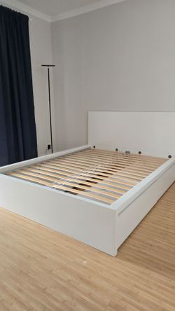 Ikea Malm Bed Frame/ 4 storage boxes white/Luroy Queen, EXCELLENT CONDITION