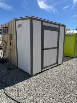 Lean to shed
