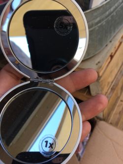 Tweezers and compact mirror