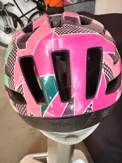 Specialized kids helmet