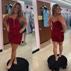 New With Tags Sequin & Velvet Short Formal Dress & Homecoming Dress $115