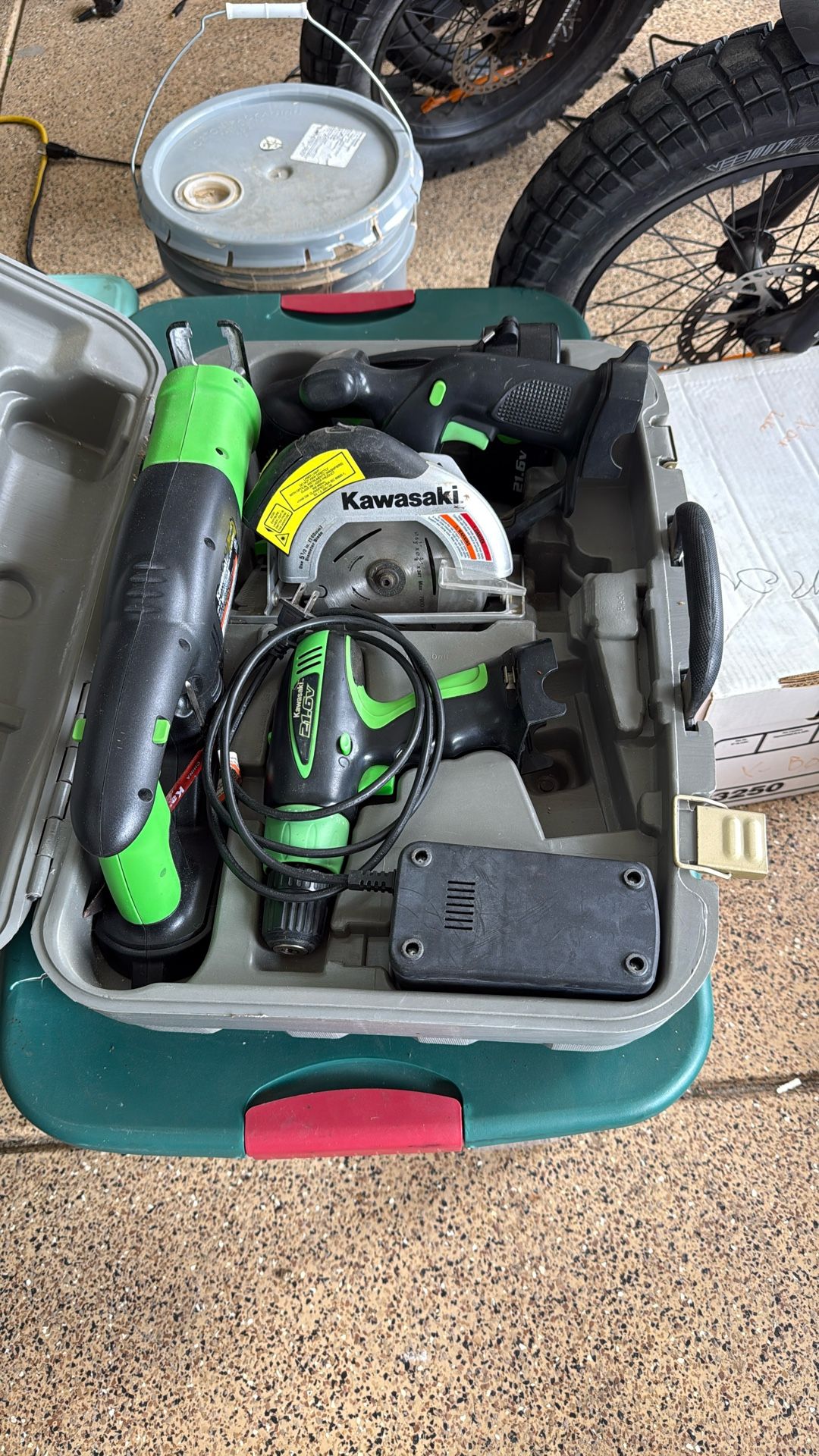 Kawasaki Tool Set