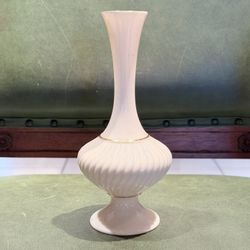 Vintage Lenox Savoy Collection fluted bud flower vase,