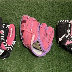 Girls Right Hand Throw (RHT) Softball/Baseball Gloves (Youth) $15 Ea. 