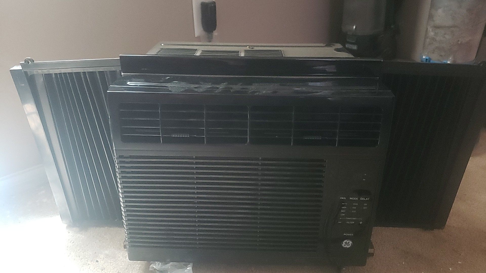 Ge window ac