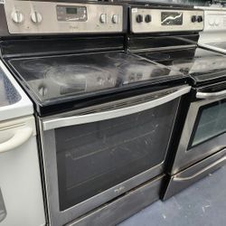 Whirl pool DELI VERY AVAI LABLE! Electric Stove Working unit