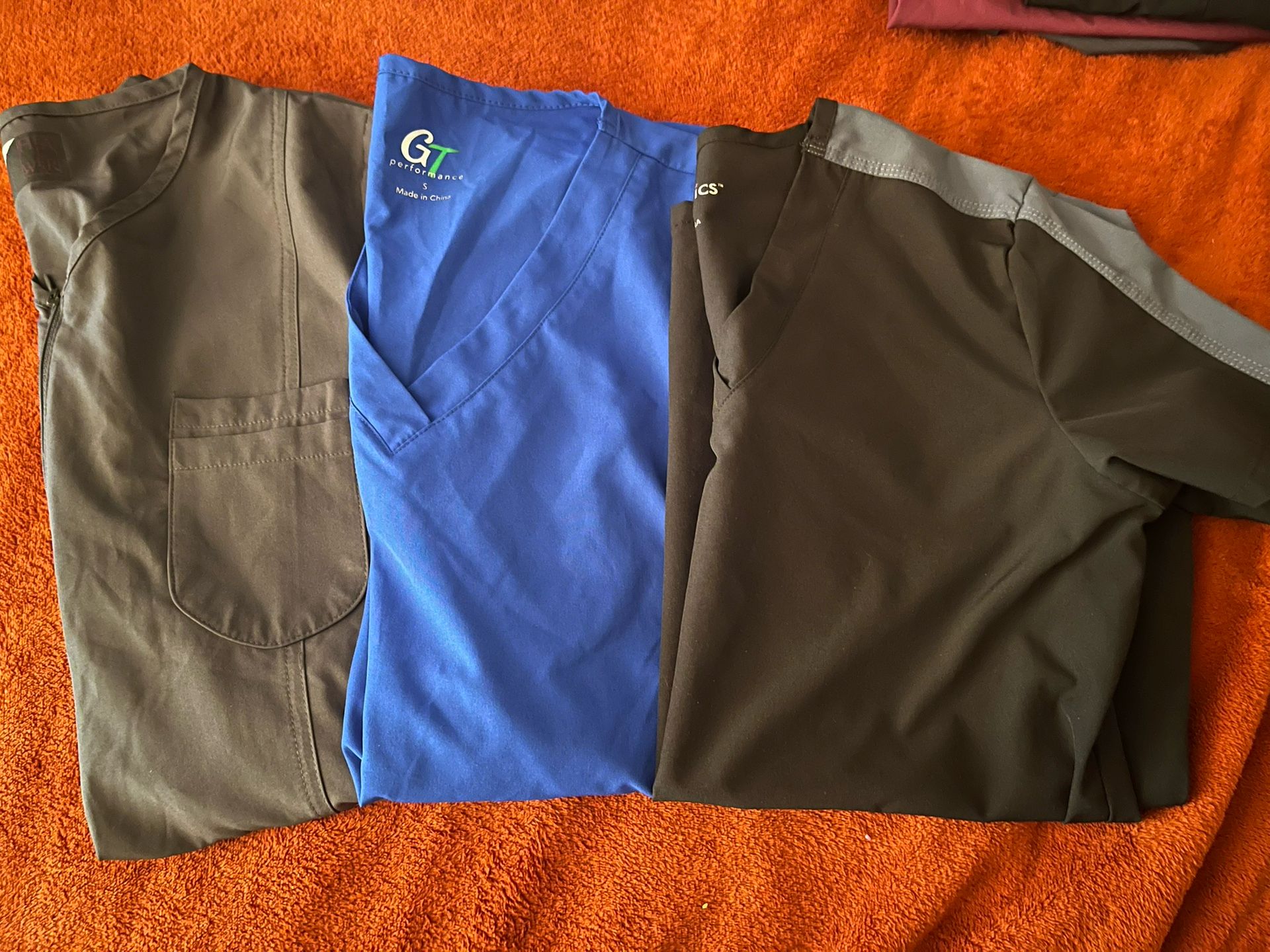 Women’s Scrub Tops