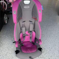Graco Booster seat with adjustable back