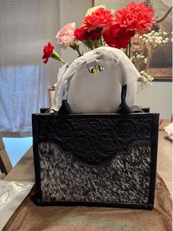Trinity Ranch crossbody / tote