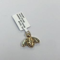 14KYG Vintage Bee Pendant W/ Diamonds For Eyes 