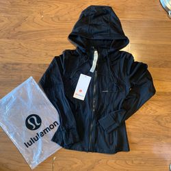 Lulu define jacket