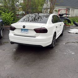 2015 Volkswagen Passat