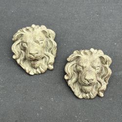 Set of 2 Lion Head Wall Bust 3D Mount Art Resin Sculpture Green Brown Garden