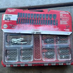 Milwaukee Pack Out 1/2” Drive 31 Piece Deep Impact Socket Set