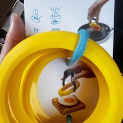 Flegg flip serve egg ring