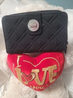 VERA BRADLEY LARGE WALLET