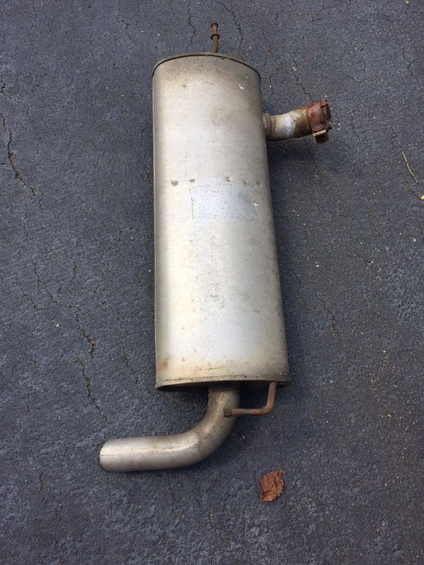 Jeep Wrangler stock muffler. 4 door