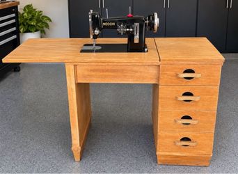 Vintage 1950s Necchi Sewing Machine - Heavy Duty