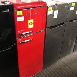 Galanz Fridgerator BCD 215V 62h 7 Y6