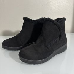 Black Winter Boots