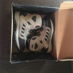 Cabelas Boots Perfect Condition Size 8.5 