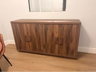 500$ for EVERYTHING Couch, dining table, chairs, dining hutch, and bedframe