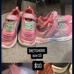 Sketchers Shoes