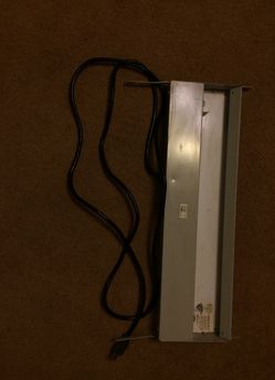 Light for under cabinet 22 in