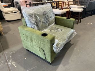 New Green Power Theater Armchair with Cup Holders (WxDxH): 45 x 32 x 31 in