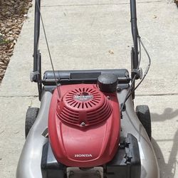 21” Honda Self Propelled Mower