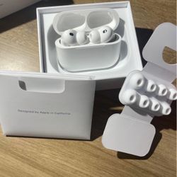 Apple AirPods Pro 3 Wireless Earbuds 