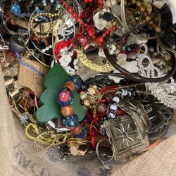 Jewelry Bundle Tangle