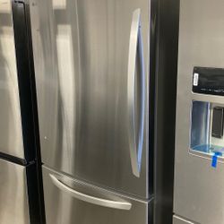 Bottom Freezer Refrigerator 