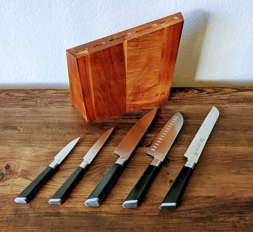 Cangshan Y2 Series Knife Set, 6-Piece German Steel Block, Silver
