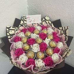 Mothers Day Soap Rose Ramo 