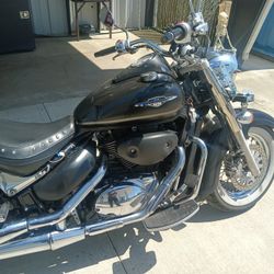 08 Suzuki Boulevard C50t 