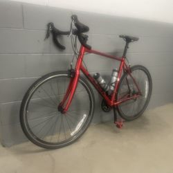 Fuji 2.3 road cheap bike