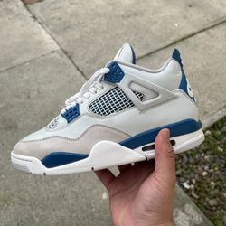 Jordan 4 Military Blue