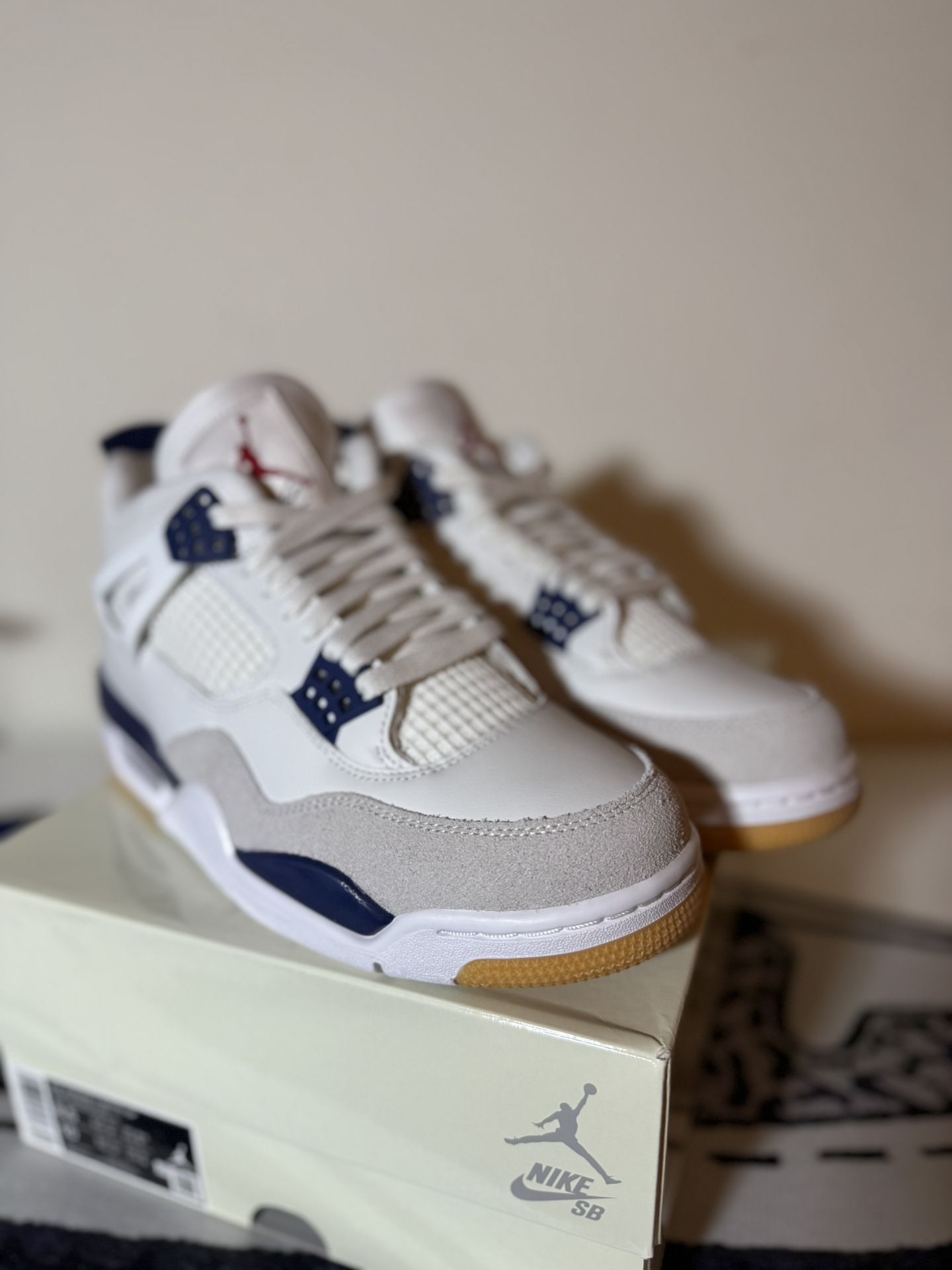 Nike Air Jordan 4 Retro SP SB White Navy Grey Size 8.5M (DR5415-100)