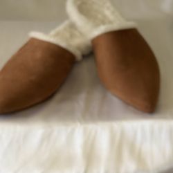 JENNI KAYNE Shearling-Lined Mule Slip-Ons Retails $425