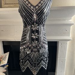 Sequin 1920 Inspired Size large 