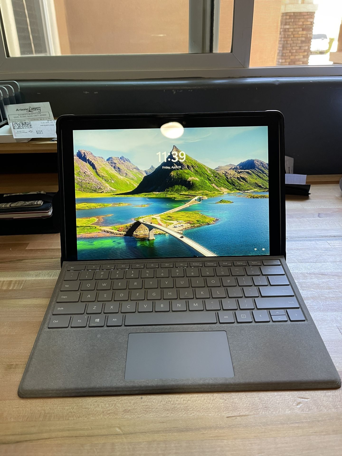 Microsoft Surface Pro 7