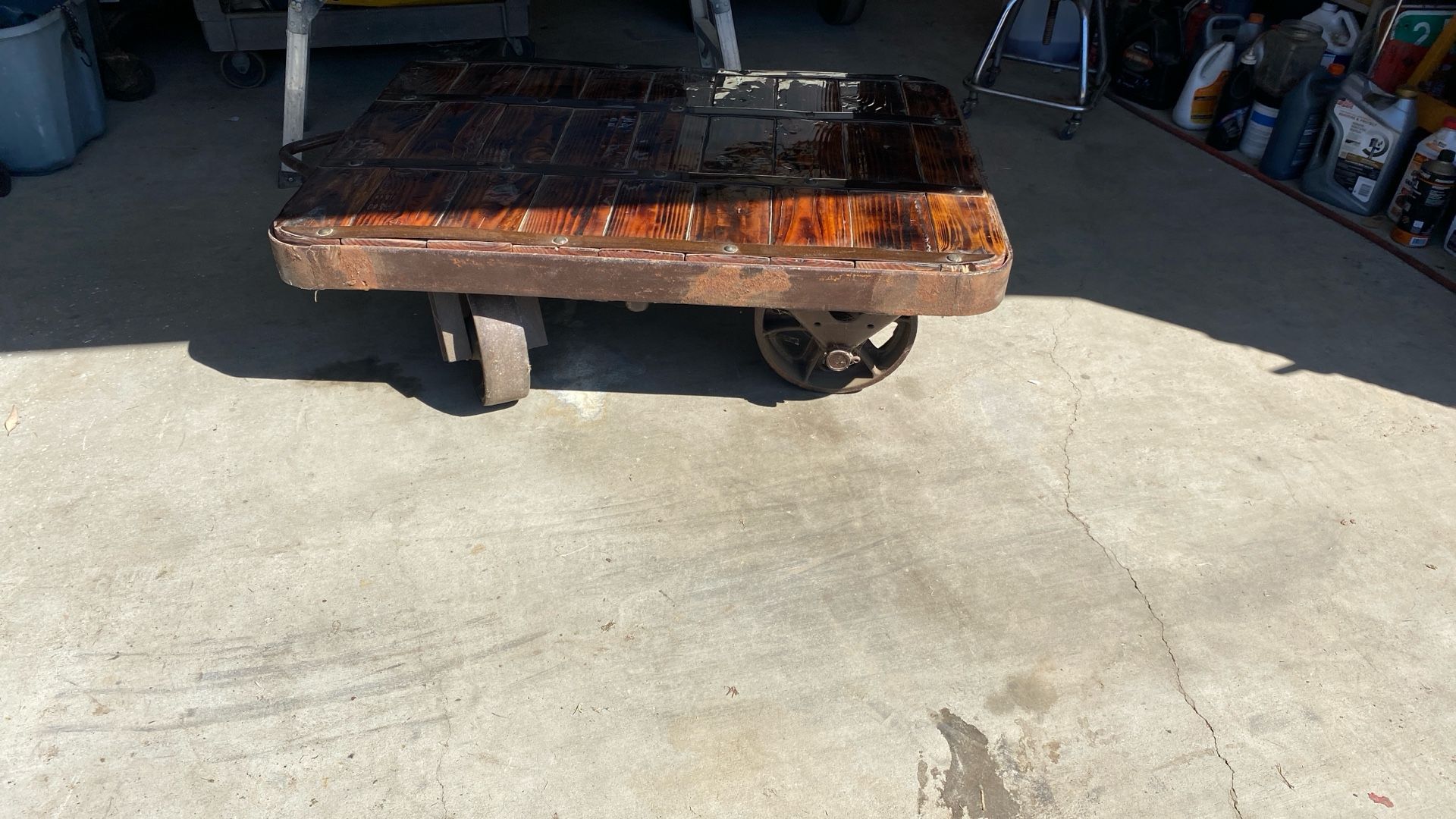 Coffee Tables On Wheels