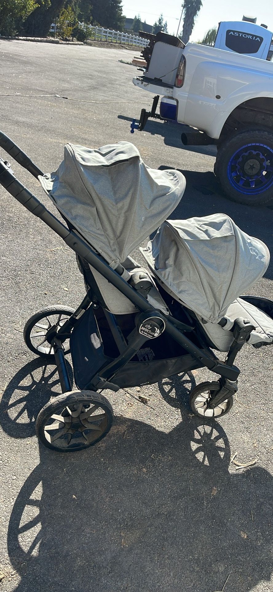 City Select Double Stroller