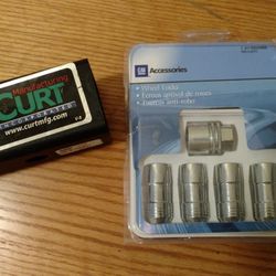 Silverado 2500 hitch sleeve,locking lug nuts.