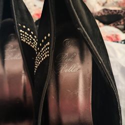 Black High Heel Pumps